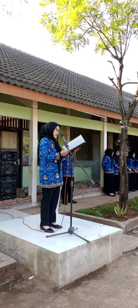 Peringatan Kemerdekaan RI Ke-79 di SMP Negeri 2 Wonosalam